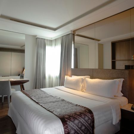Ascott Waterplace Surabaya Esterno foto