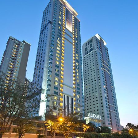Ascott Waterplace Surabaya Esterno foto