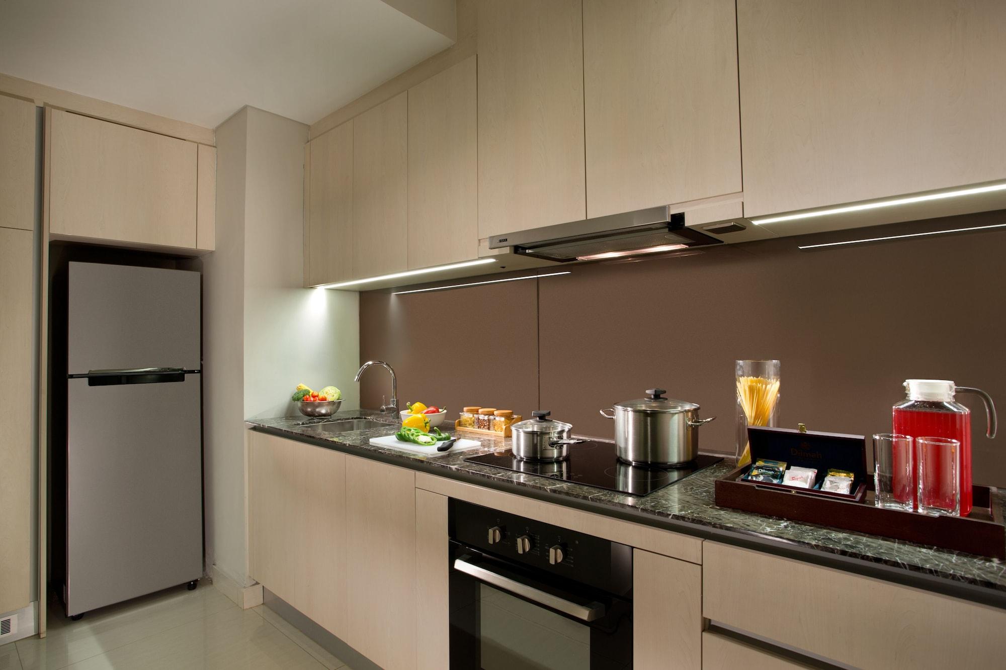 Ascott Waterplace Surabaya Esterno foto