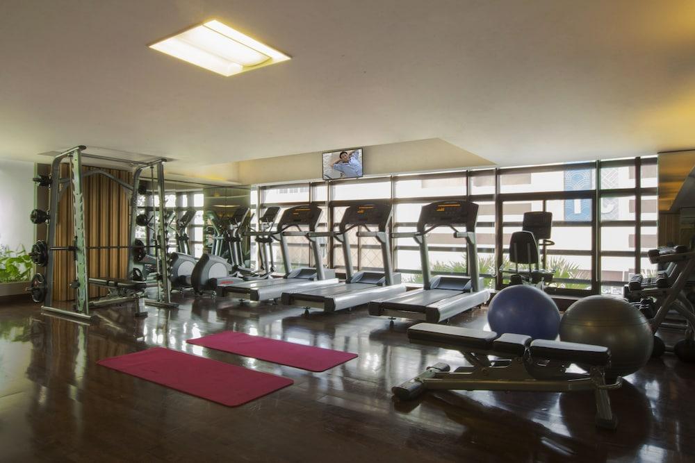 Ascott Waterplace Surabaya Esterno foto