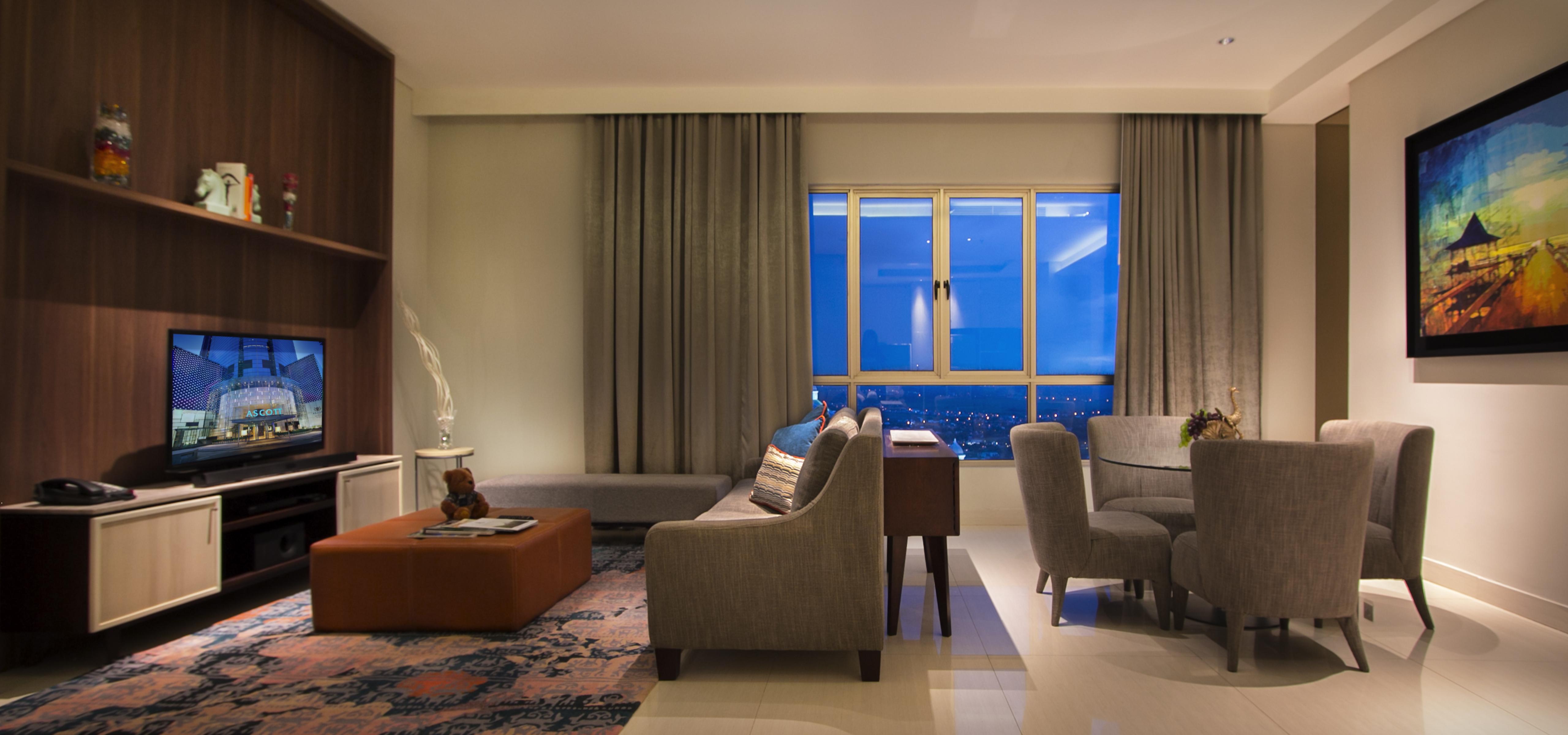 Ascott Waterplace Surabaya Esterno foto