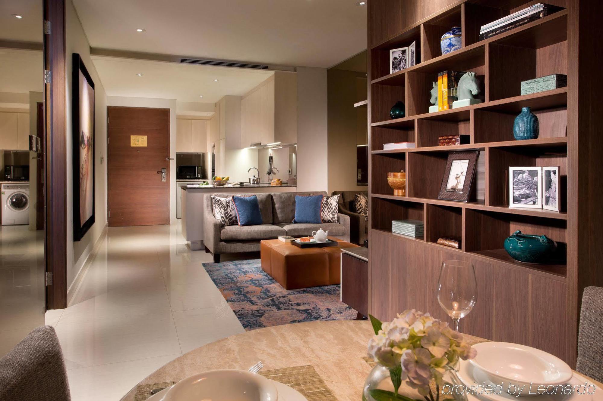 Ascott Waterplace Surabaya Esterno foto